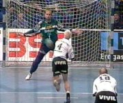 Johan Pettersson in Lemgo: Sieben Siebenmeter, sieben Treffer.