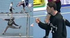 Hielt in den ersten sieben Minuten  sechs B�lle: Henning Fritz.