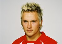 Einer der gef�hrlichsten Aalborger Angreifer: Linksau�en Havard Tvedten.