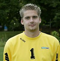 schechiens Nationaltorh�ter Martin Galia.