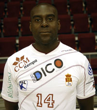 David Davis spielt h�ufig an der Spitze einer 5-1-Abwehr.