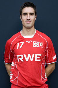 Routinier und Spielmacher: Sergio Ruiz Casanova h�lt dem TuSEM auch nach der zweiten Krise die Treue.