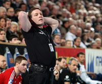 Alfred Gislason konnte mit  den ersten 30 Minuten nicht zufrieden sein.