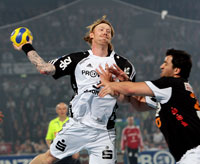 B�rge Lund spielte zun�chst nur in der Abwehr, kam in der zweiten Halbzeit aber  auch zu zwei Treffern.