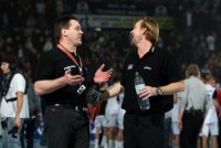 Einig nach dem Schlusspfiff: Alfred Gislason und Martin Schwalb freuten sich �ber jeweils einen Punkt.