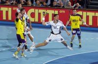 F�nf Tore in der ersten Halbzeit: Kapit�n Marcus Ahlm.