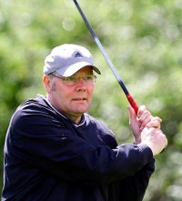 THW-Gesch�ftsf�hrer Klaus Elwardt nahm erstmals am Golfturnier teil.