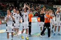 Die "Zebras" bedanken sich bei ihren mitgereisten Fans.