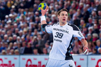 Filip Jicha war viermal erfolgreich - bei diesem Siebenmeter im Nachwurf.