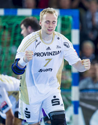 Rene Toft Hansen bejubelt seinen Treffer.