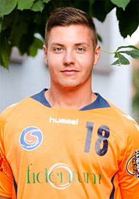 Rechtsau�en Philipp Botzenhardt ist mit 45/12 Treffern derzeit bester Sch�tze der SG in der 3. Liga.