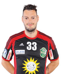 Linksh�nder Jens Sch�ngarth ist mit 113 Treffern bester Feldtorsch�tze.