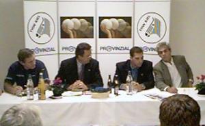 [Bild: Pressekonferenz]