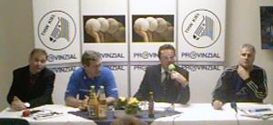 [Bild: Pressekonferenz]