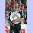 Pittis Abschied: Stefan L�vgren mit der Meisterschale.