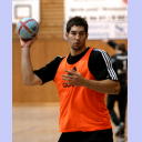 Trainingslager 2005: Neuzugang Nikola Karabatic am Ball.