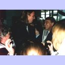 Staffan wird in Holtenau von Oberb�rgermeister Gansel begr��t.