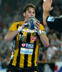 Fredrik Larsson in action.