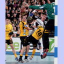 Filip  Jicha greift an.