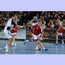 Vasily Filippov setzt sich durch.