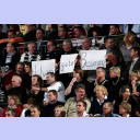 Die Fans w�nschen Uwe Schwenker gute Besserung.