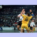 L�vgren vor der Braga-Deckung.