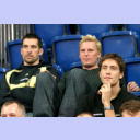 Nikolaj Jacobsen zwischen den verletzten Stefan L�vgren und Marcus Ahlm.