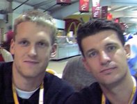 Verstehen sich gut untereinander: Pitti und Nationalmannschaftskollege Jan Holpert (SG Flensburg-H.)