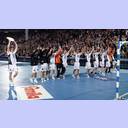 Die Schale ist wieder zuhause!