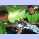 Auf dem Weg zur Autogrammstunde in Rostock.