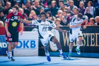 In Kiel war "Willi" vom ersten Moment an Publikumsliebling. Die Fans freuen sich mindestens so sehr wie er selbst �ber jedes Tor.