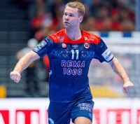 Petter &Oslash;verby in action.